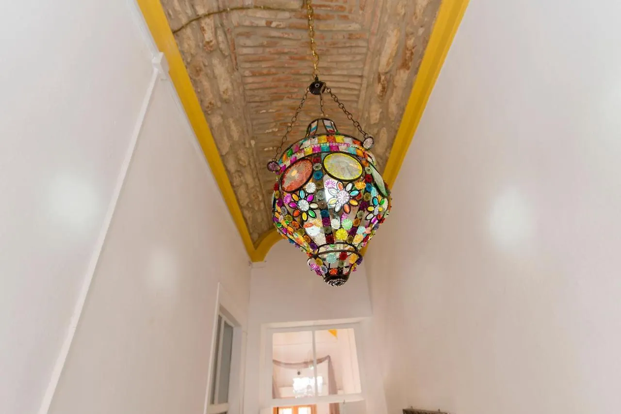 Charming Town House Just 500M From The Marina And Its Well Known Typical Market Olhao 0*,  Portugal